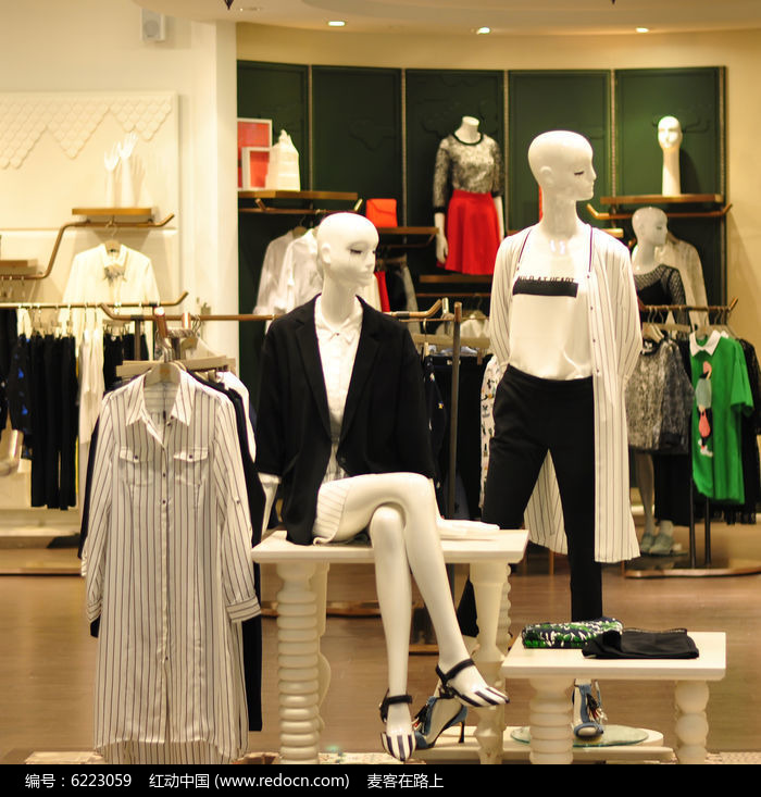 休閑服裝店產品陳列高清圖片下載_紅動網